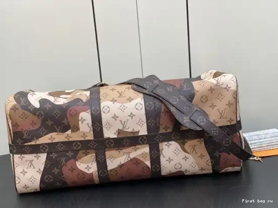Frstbag ru VUITTON LOUIS BANDOULIÈRE KEEPALL 45  0611